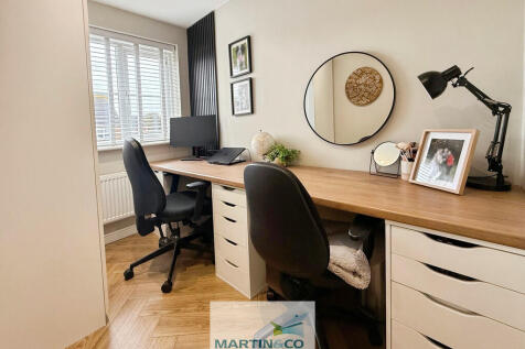 c4bf9c98-2-45AE-8...