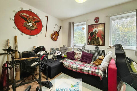 cdb99264-2-4CC5-B...