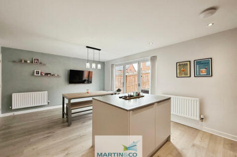 5ec39cf4--4D43-AA...