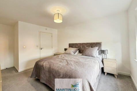 fe1f980f--42DE-90...