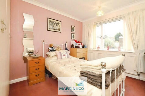 d7972f90-Bed 202 ...