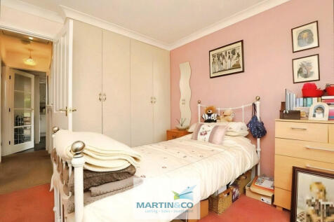 dae981dd-Bedroom ...