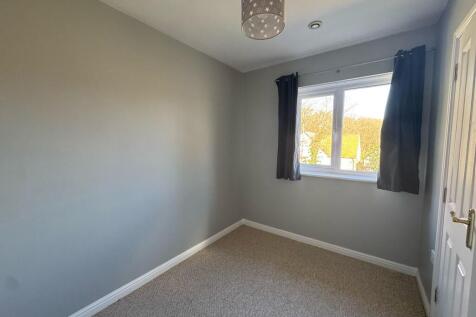 IMG-20250228-WA00...