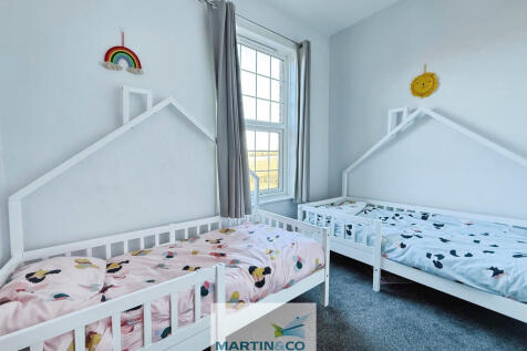 9f460694--4B79-B9...