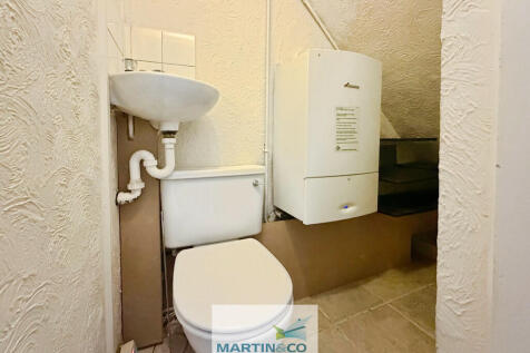 15d0360c--4079-BD...