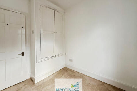 7378e573--4280-AB...