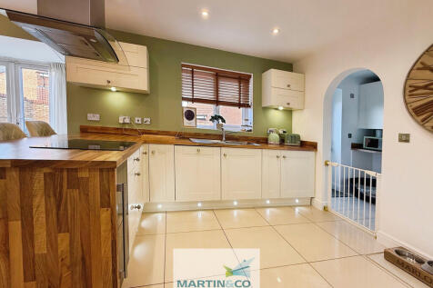 767919bf--4EB5-88...