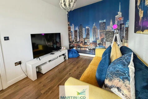 e9d6a659--43B6-BB...