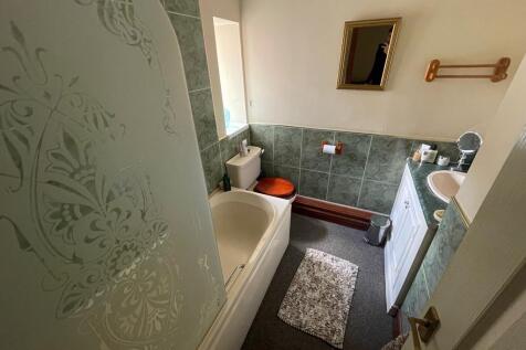 IMG-20220527-WA00...