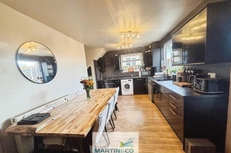 90bc3ada--477C-AC...