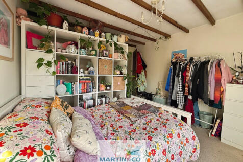 7d9f3507--4D76-BF...