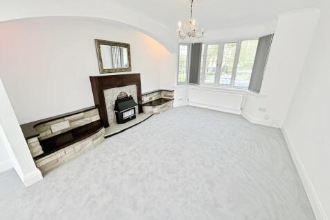 pbox-living_room-268429.jpg