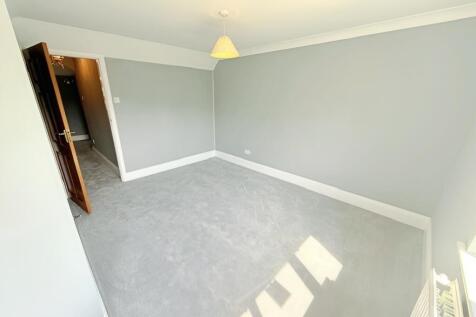 pbox-bedroom-268429.jpg