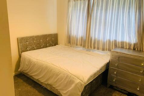 Bedroom.jpg
