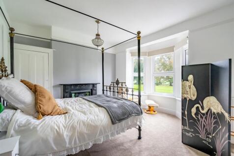 knavesmire crescent (12 of 20).jpg