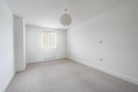 Mount Vale Gardens (6) bed 4.jpeg