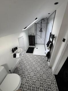 LOVELY EN SUITE