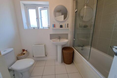 BATHROOM / WC