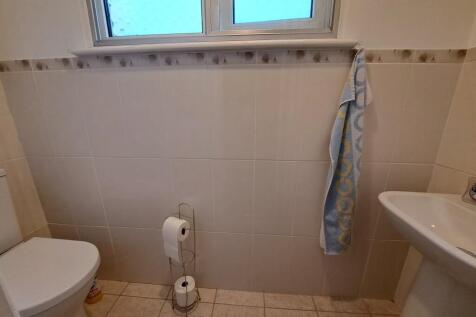 CLOAKROOM / WC