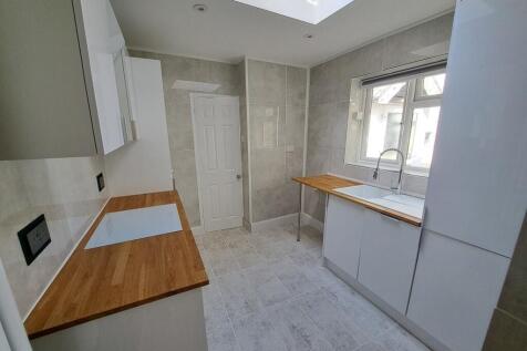 NEW KITCHEN