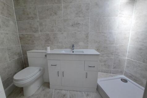 NEW SHOWER / WC