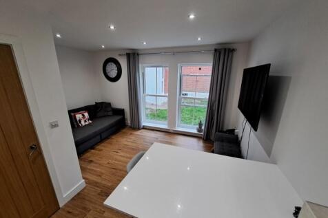 LOUNGE / DINER