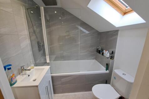 BATHROOM / WC