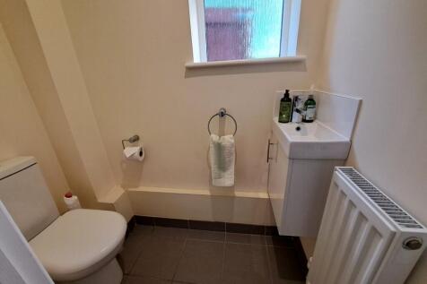 CLOAKROOM / WC