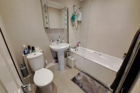 BATHROOM / WC