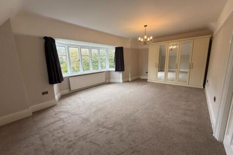 Main bedroom