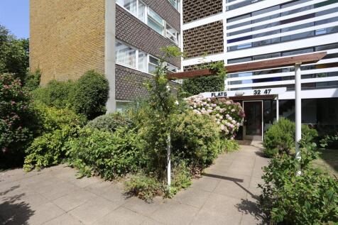 47 Park Gate External (1).JPG