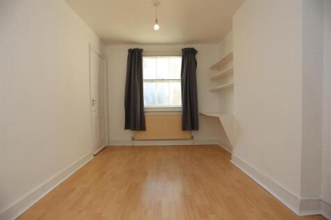 15A Eaton Place Bedroom 2 (3).JPG