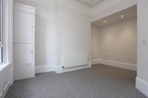 1, 65 Beaconsfield Villas Bedroom (3).JPG