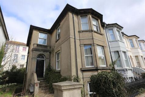 7 Blatchington Road furnished  (1).JPG