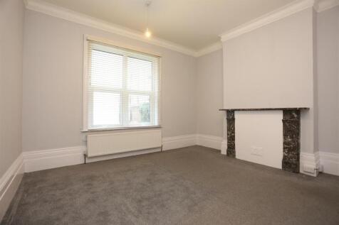 7 Blatchington Road (12).JPG