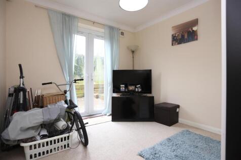 2, 75 Lorna Road new Bedroom 2 (1).JPG