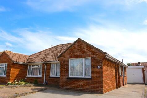 66 Crown Rd ext.JPG