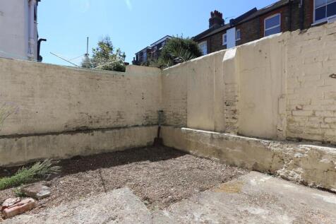 47 Rugby Place Patio.JPG