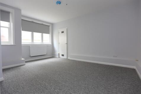 1, 18 Clifton Road  (1).JPG