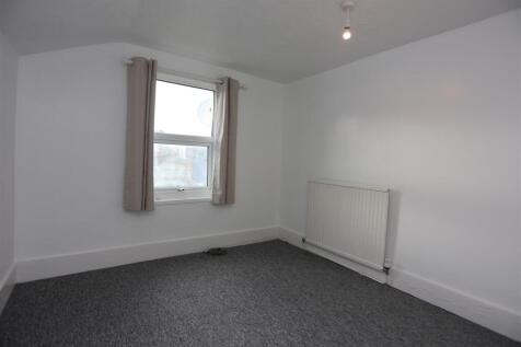 74 Victoria Road (10).JPG