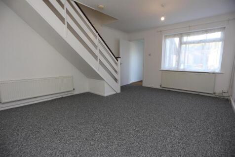 23 Juniper Close lounge2.JPG