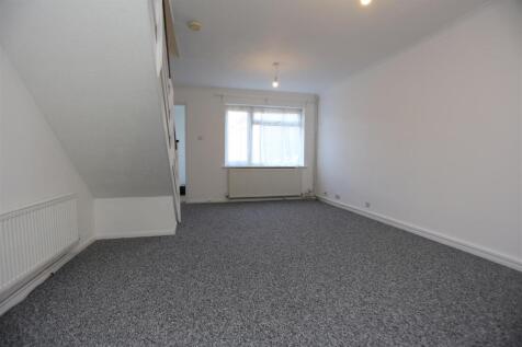 23 Juniper Close lounge4.JPG