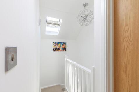 14 Desmond Way  (1).jpg