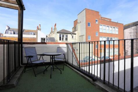 16b Dukes Lane (17).JPG