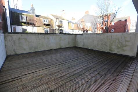 2, 13a Albion Street terrace.JPG