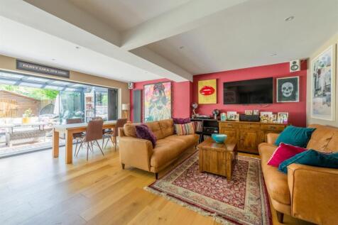 97 Holland Road-10.jpg