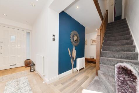 5 Glen Rise 9.jpg
