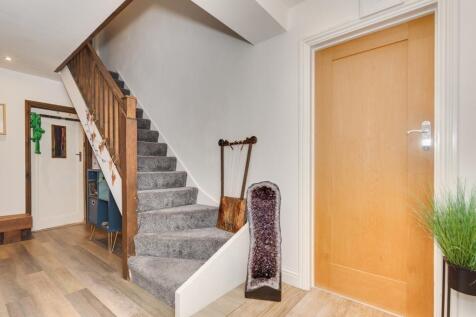 5 Glen Rise 14.jpg