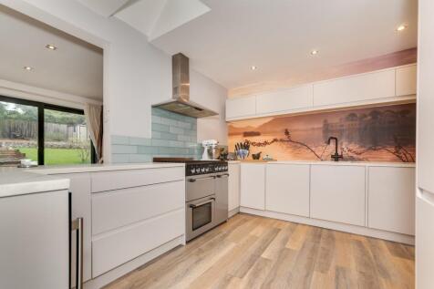 5 Glen Rise 11.jpg