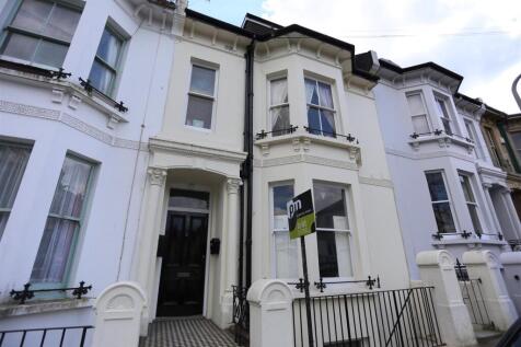 3, 2 York Villas External.JPG